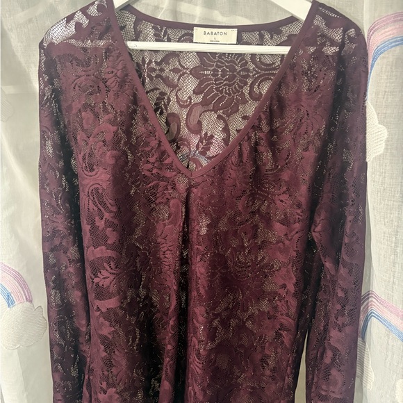 Aritzia Babaton Burgundy Lace Long Sleeve Top - Picture 2 of 3
